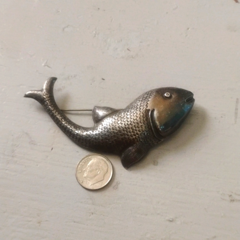 π πVintage!/Silver Fish Broochπ π - Picture 6 of 6